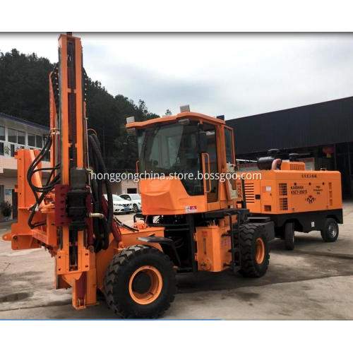 Tractor-mounted Barriers Installation Machine